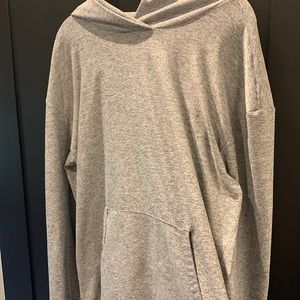 Outdoor Voices Mens Large Sweatshirt